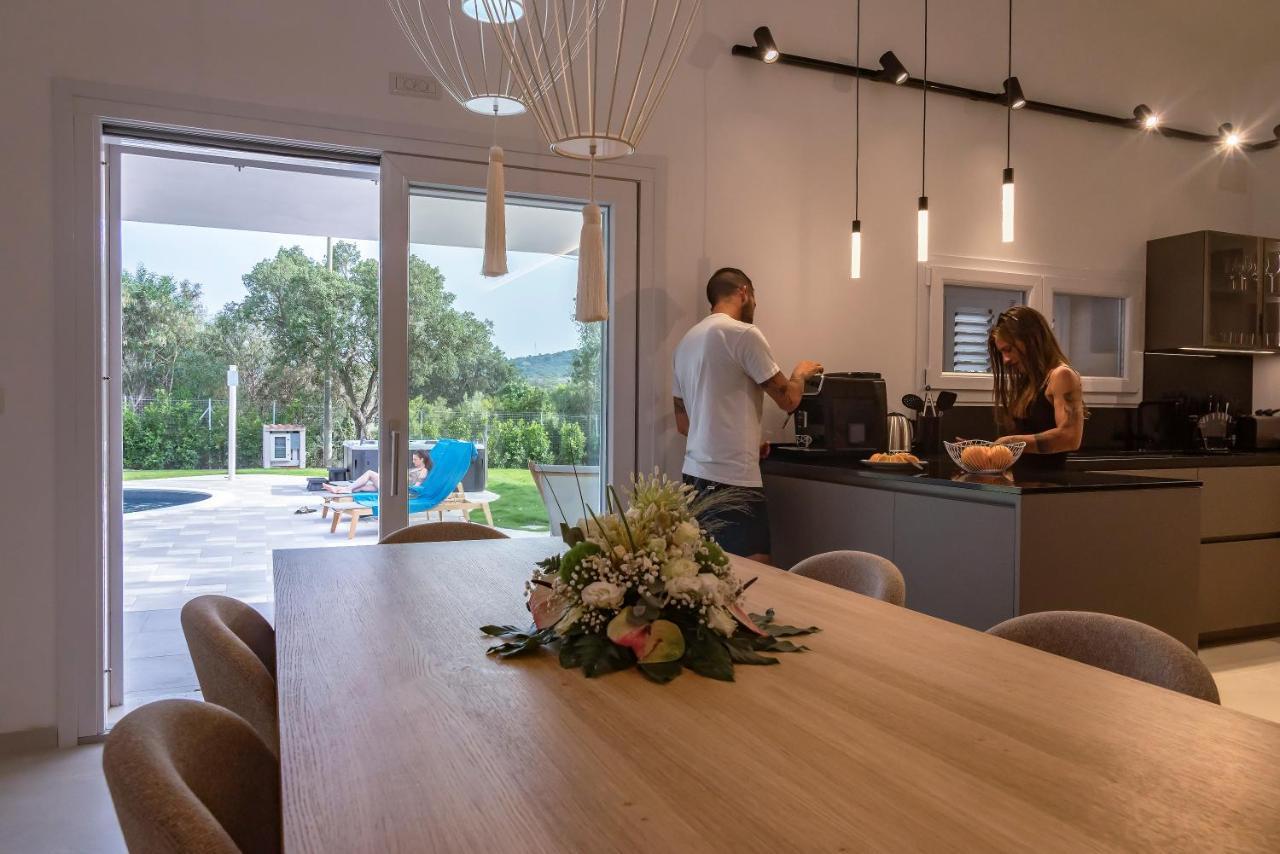 Villa Golden Root Real Estate 圣特奥多罗 外观 照片