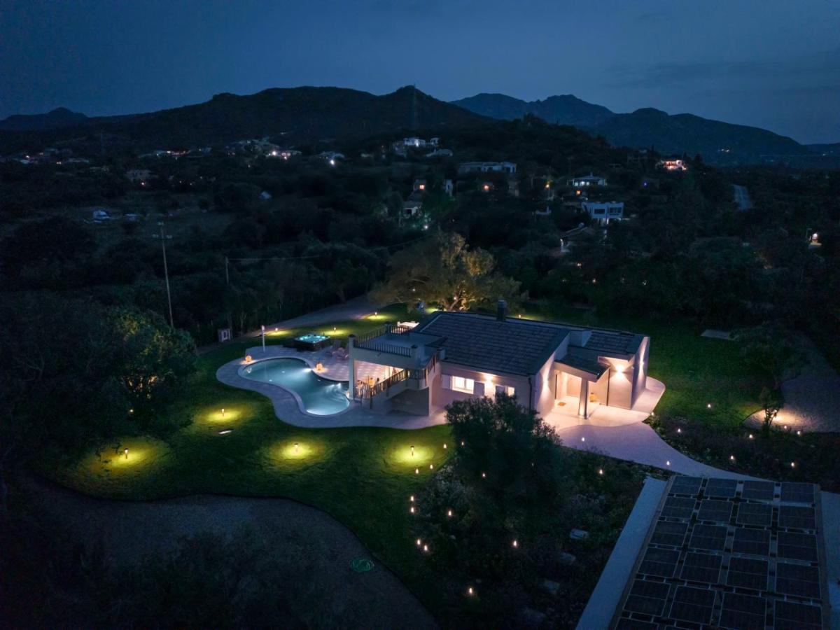Villa Golden Root Real Estate 圣特奥多罗 外观 照片