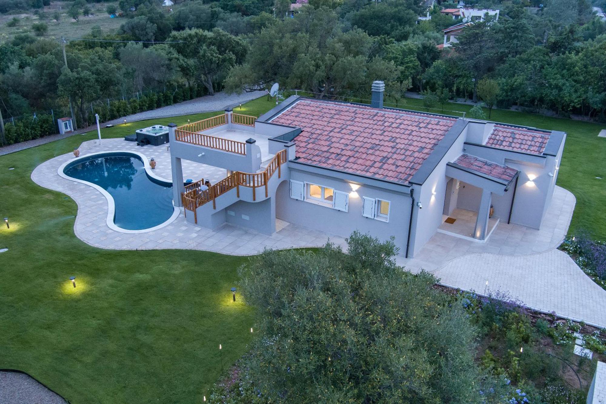 Villa Golden Root Real Estate 圣特奥多罗 外观 照片